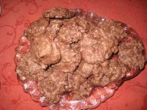 Chocolate-hazelnut-meringues