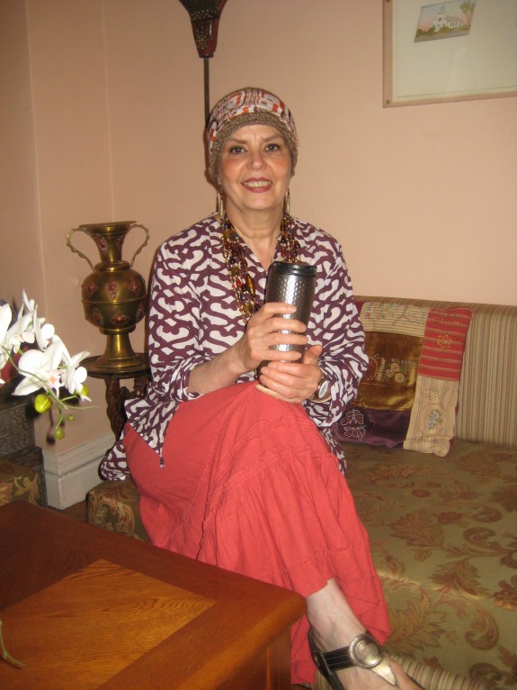 levana-cooks-tea-mug
