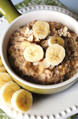 oatmeal-healthy-breakfast-levana-cooks
