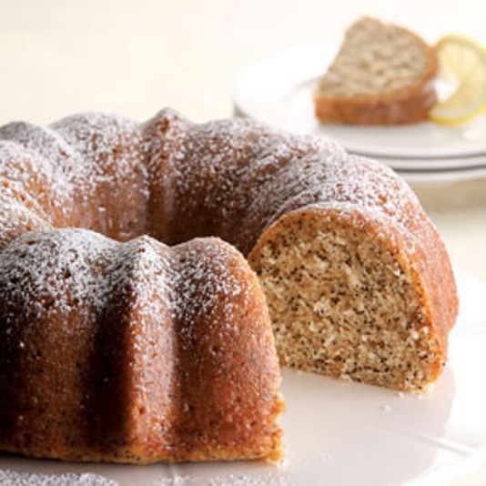 banana poppy seed cake